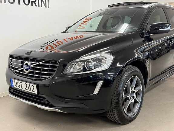 Volvo XC60 2 of 27