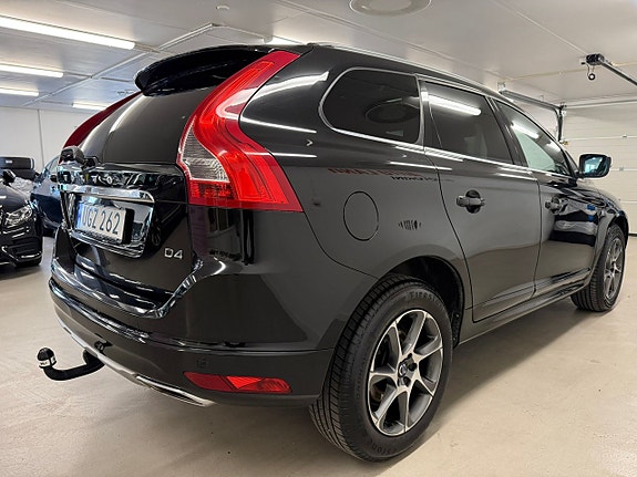 Volvo XC60 12 of 27