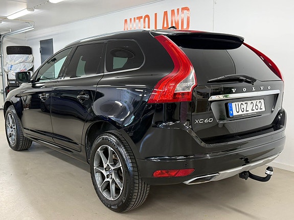 Volvo XC60 6 of 27