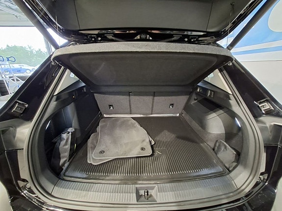 Volkswagen Tiguan 8 of 13