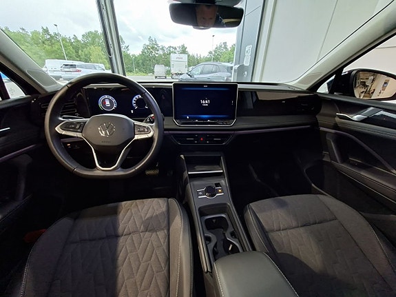 Volkswagen Tiguan 7 of 13