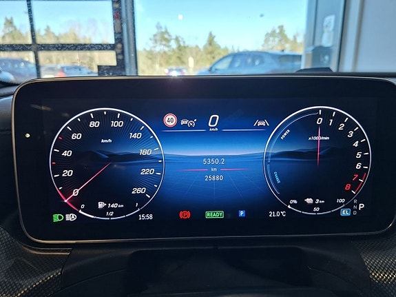 Mercedes-Benz C300 12 of 13