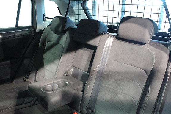 Volkswagen Tiguan 6 of 11
