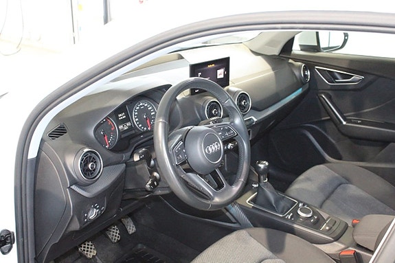 Audi Q2 11 of 13