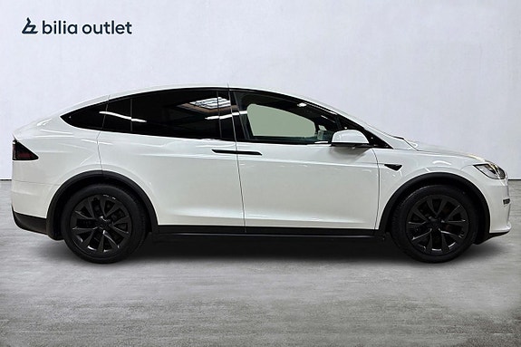Tesla Model X 5 of 5