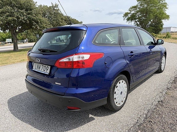 Ford Focus 4 of 5