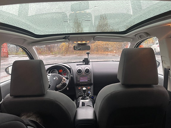Nissan Qashqai 3 of 5