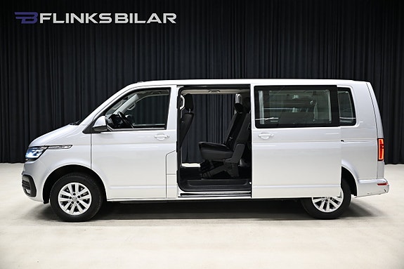 Volkswagen Caravelle 3 of 30