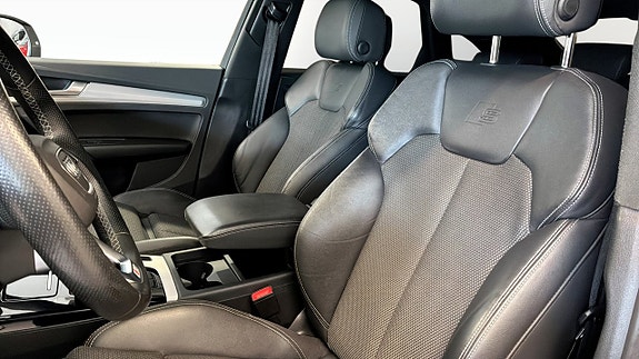 Audi Q5 8 of 13