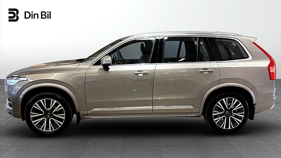 Volvo XC90 2 of 5
