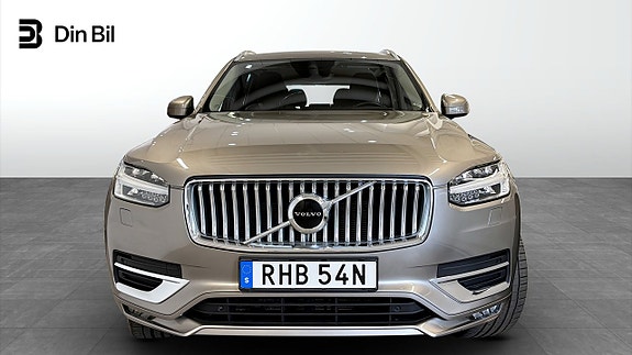 Volvo XC90 4 of 5