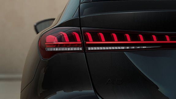Audi A5 7 of 11