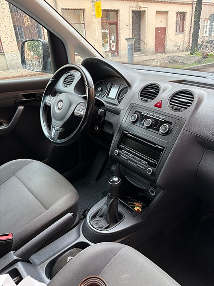 Volkswagen Caddy 5 of 7
