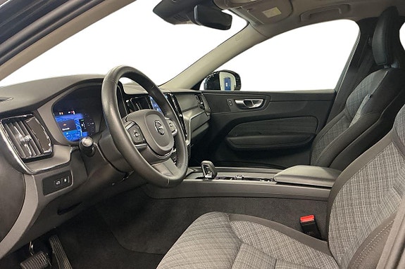 Volvo XC60 18 of 30
