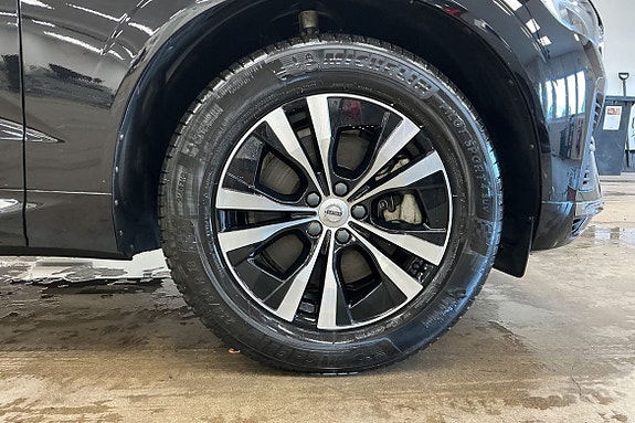 Volvo XC60 22 of 30