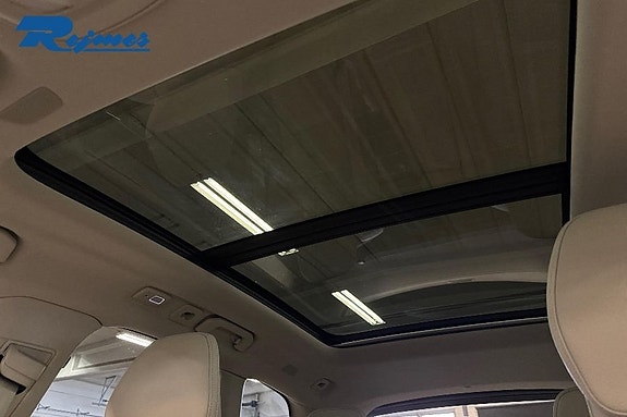 Volvo XC60 7 of 15
