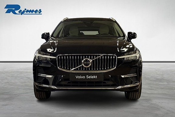 Volvo XC60 11 of 15