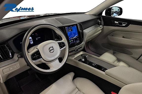 Volvo XC60 15 of 15
