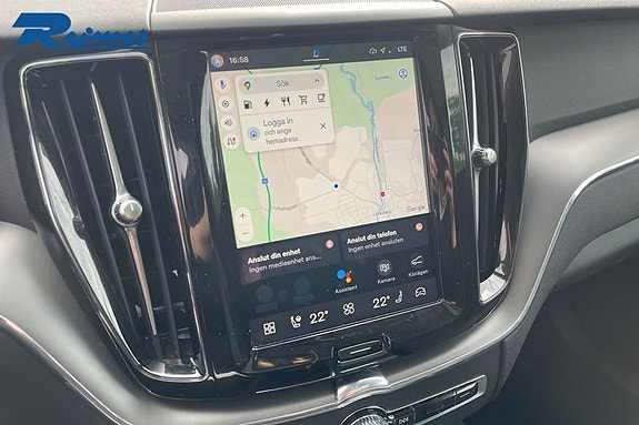 Volvo XC60 10 of 22