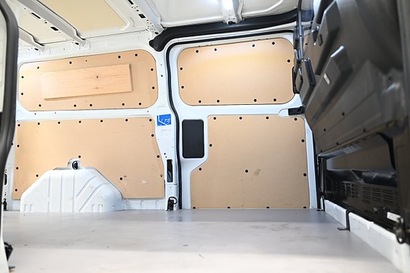 Ford Transit 9 of 29