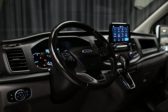 Ford Transit 15 of 29
