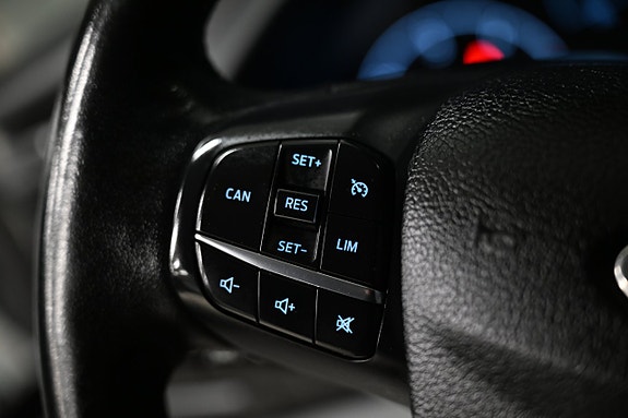 Ford Transit 24 of 29