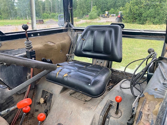 John Deere 3140 med lastare OBS MOMSFRI FÖRSÄLJNING 10 of 11