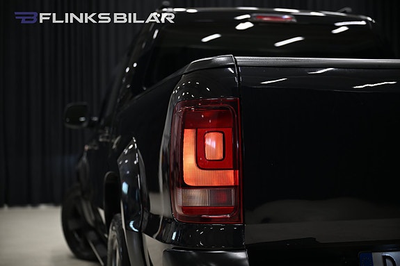 Volkswagen Amarok 10 of 27