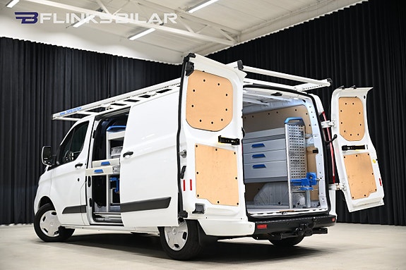 Ford Transit Custom 10 of 30