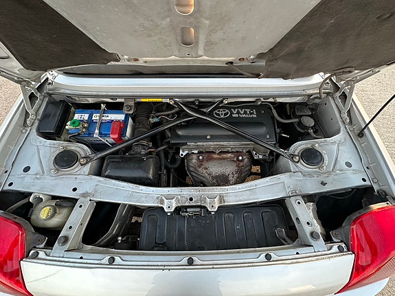 Toyota MR2 9 of 10