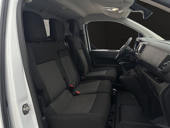 Opel Vivaro 20 of 27