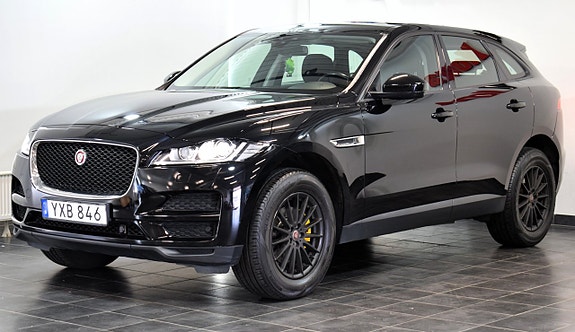 Jaguar F-PACE 4 of 20