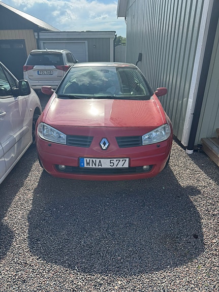 Renault Megane II 4 of 5