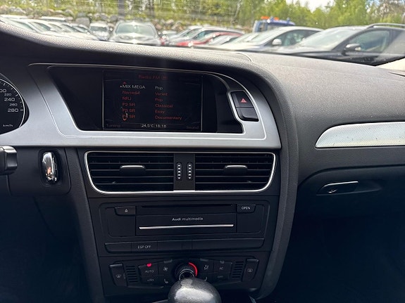 Audi A4 11 of 19