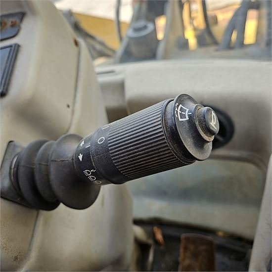 Venieri VF 963 / VF 9804 - 9,4 ton - defekt / defective hydr 16 of 30