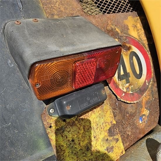 Venieri VF 963 / VF 9804 - 9,4 ton - defekt / defective hydr 30 of 30