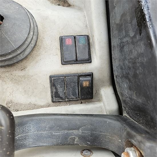 Venieri VF 963 / VF 9804 - 9,4 ton - defekt / defective hydr 20 of 30
