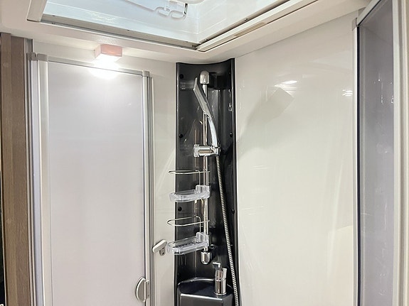 Kabe ROYAL TMRX 780 LGB (ALDE+Solcell+AC+Litium+Elmarkis) 24 of 30