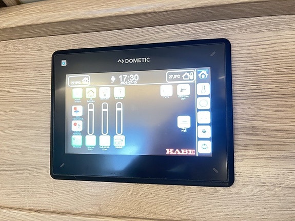 Kabe ROYAL TMRX 780 LGB (ALDE+Solcell+AC+Litium+Elmarkis) 27 of 30