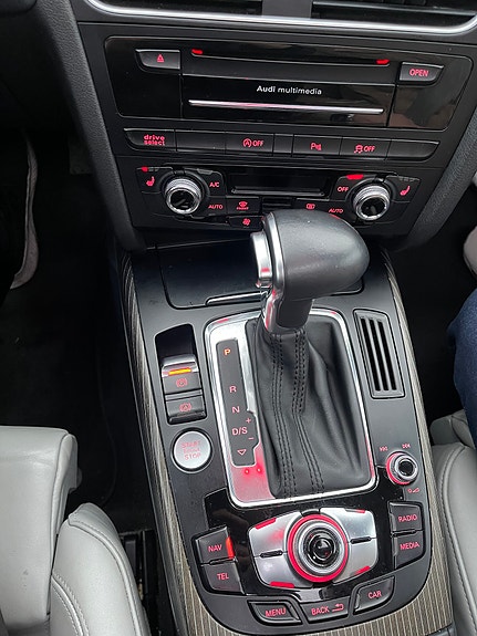 Audi A4 allroad 8 of 13