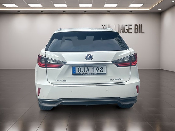 Lexus RX450h 4 of 26