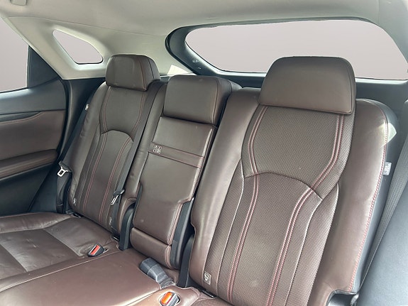 Lexus RX450h 13 of 26