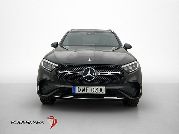 Mercedes-Benz GLC300 e 2 of 30