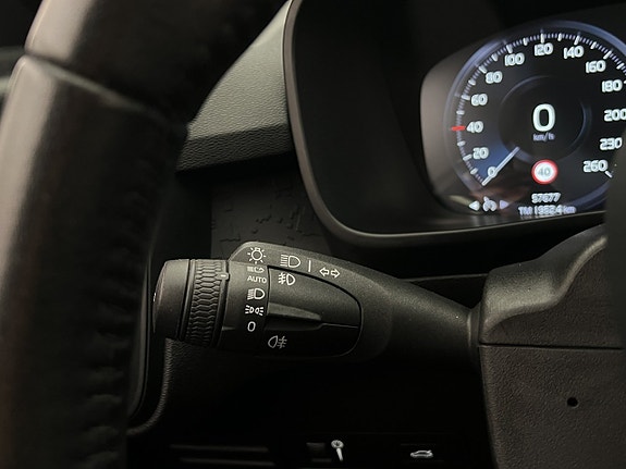Volvo XC40 29 of 30