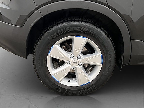 Volvo XC40 27 of 30