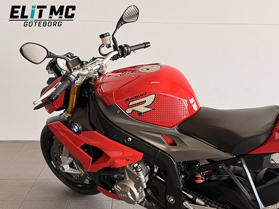 BMW Motorrad S 1000 R 1.0 | Nyservad | Quickshift | Dynamic Ride Modes 11 of 21
