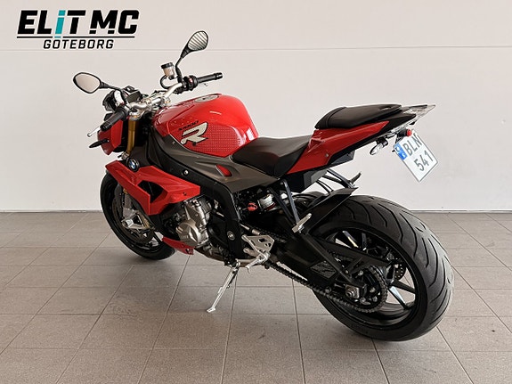 BMW Motorrad S 1000 R 1.0 | Nyservad | Quickshift | Dynamic Ride Modes 10 of 21