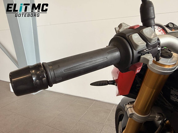 BMW Motorrad S 1000 R 1.0 | Nyservad | Quickshift | Dynamic Ride Modes 19 of 21