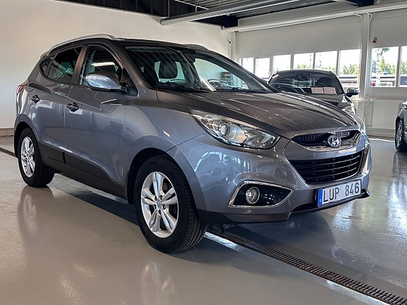Hyundai ix35 2 of 9