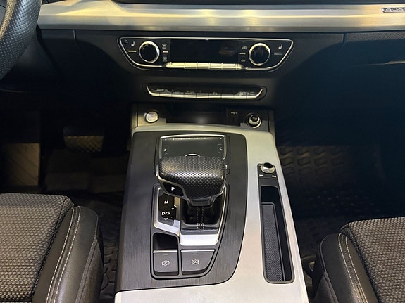 Audi Q5 11 of 23